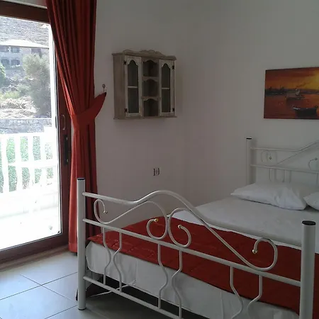 Dantel Sahil Selimiye (Aegean)