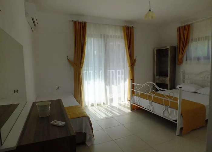 Dantel Sahil Selimiye (Aegean)